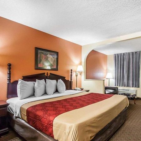 Econo Lodge Inn & Suites I-20, Exit 73 Tuscaloosa Eksteriør billede
