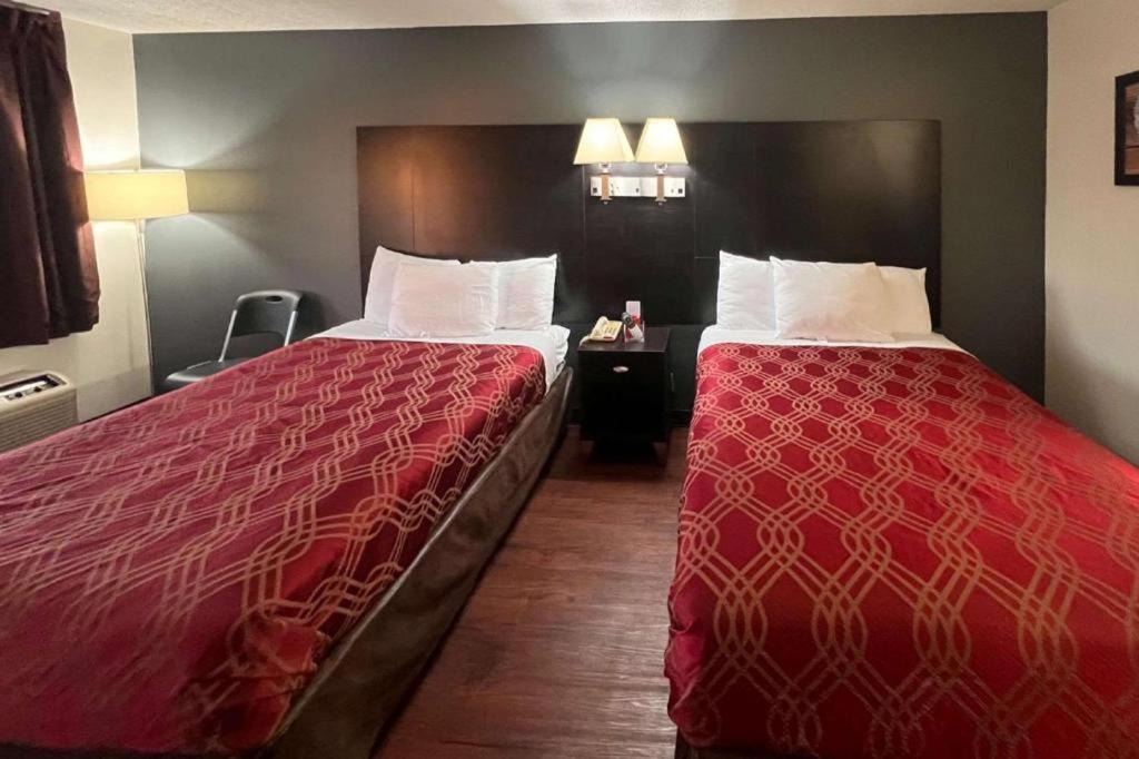 Econo Lodge Inn & Suites I-20, Exit 73 Tuscaloosa Eksteriør billede