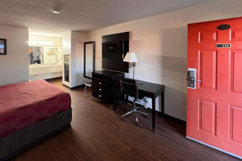 Econo Lodge Inn & Suites I-20, Exit 73 Tuscaloosa Eksteriør billede