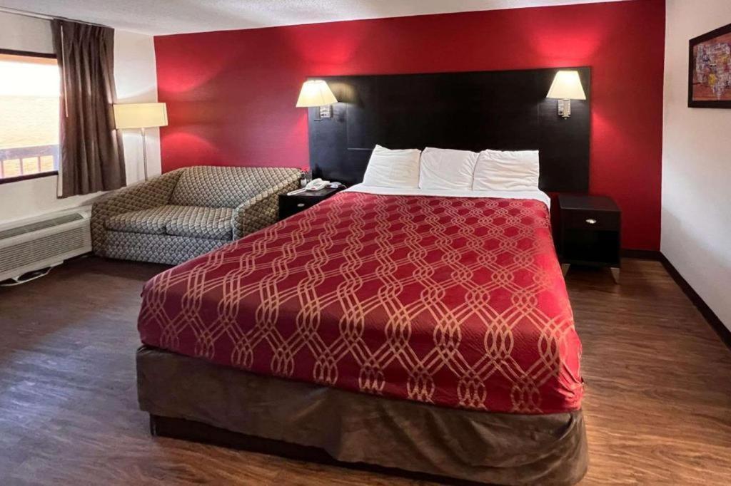 Econo Lodge Inn & Suites I-20, Exit 73 Tuscaloosa Eksteriør billede